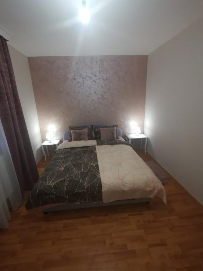 Apartman Lara 2 Foca Exterior photo