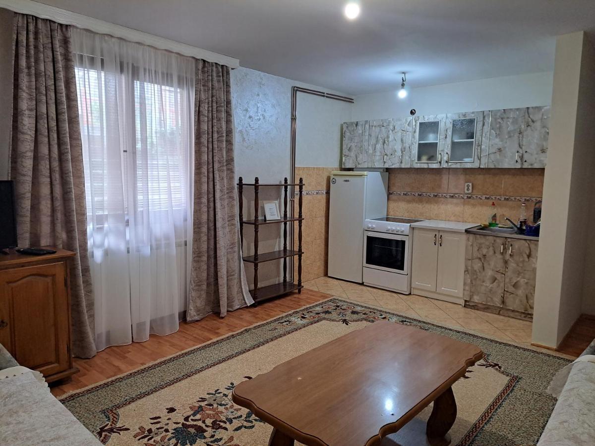 Apartman Lara 2 Foca Exterior photo
